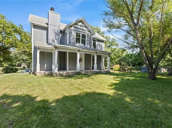 1623 Indiana Rd, Williamsburg, KS 66095