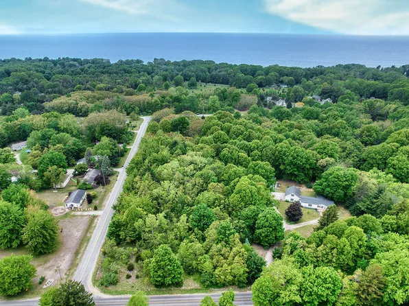 13th Ave Unit 5, South Haven, MI 49090