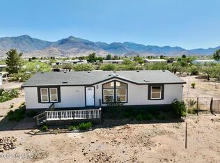 5720 S Whiteoak Ln, Hereford, AZ 85615