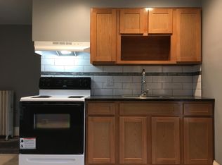 209 E Walnut St #B, Hanover, PA 17331