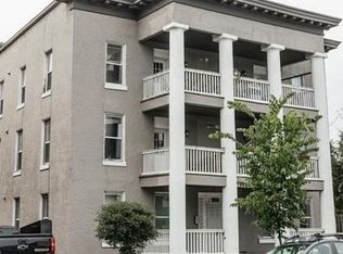 1207 W 25th St #11, Minneapolis, MN 55405