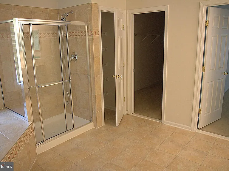 8828 Western Hemlock Way — Photo 10
