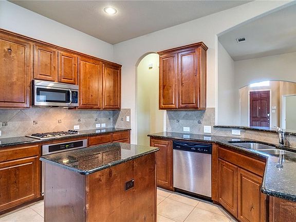 5th image of 11753 Wild Pear Ln