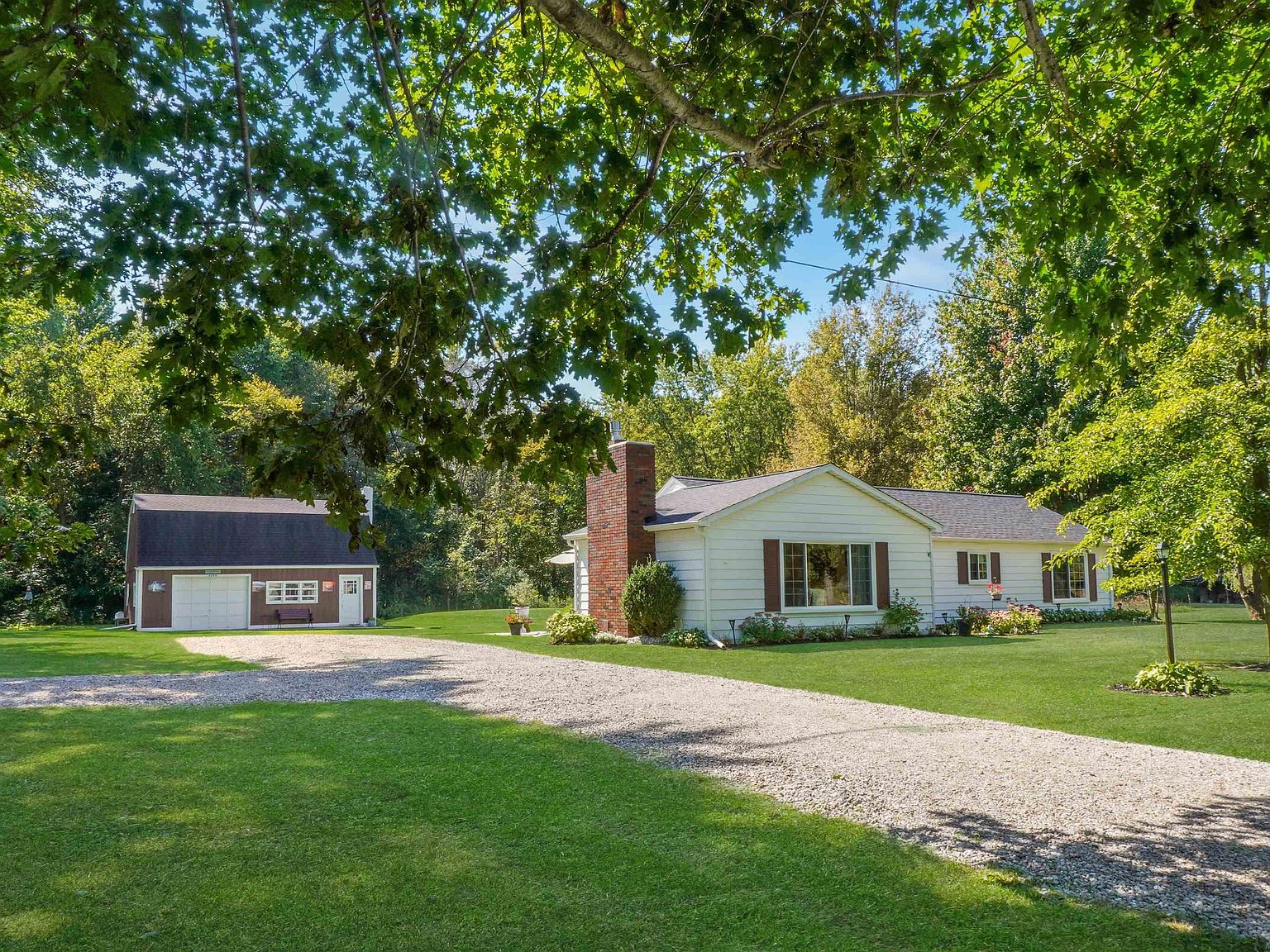 6975 Lindsey Rd, China, MI 48054 | Zillow