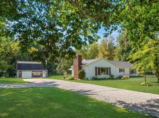 6975 Lindsey Rd, China, MI 48054