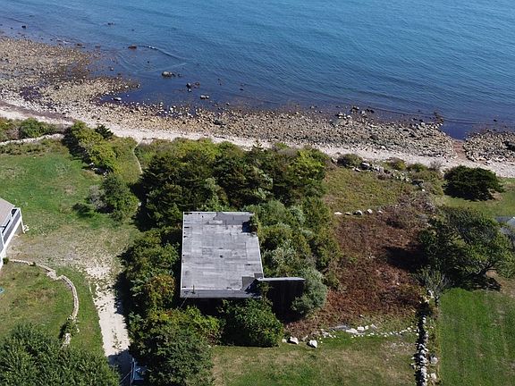 4th image of 304 Brayton Point Rd
