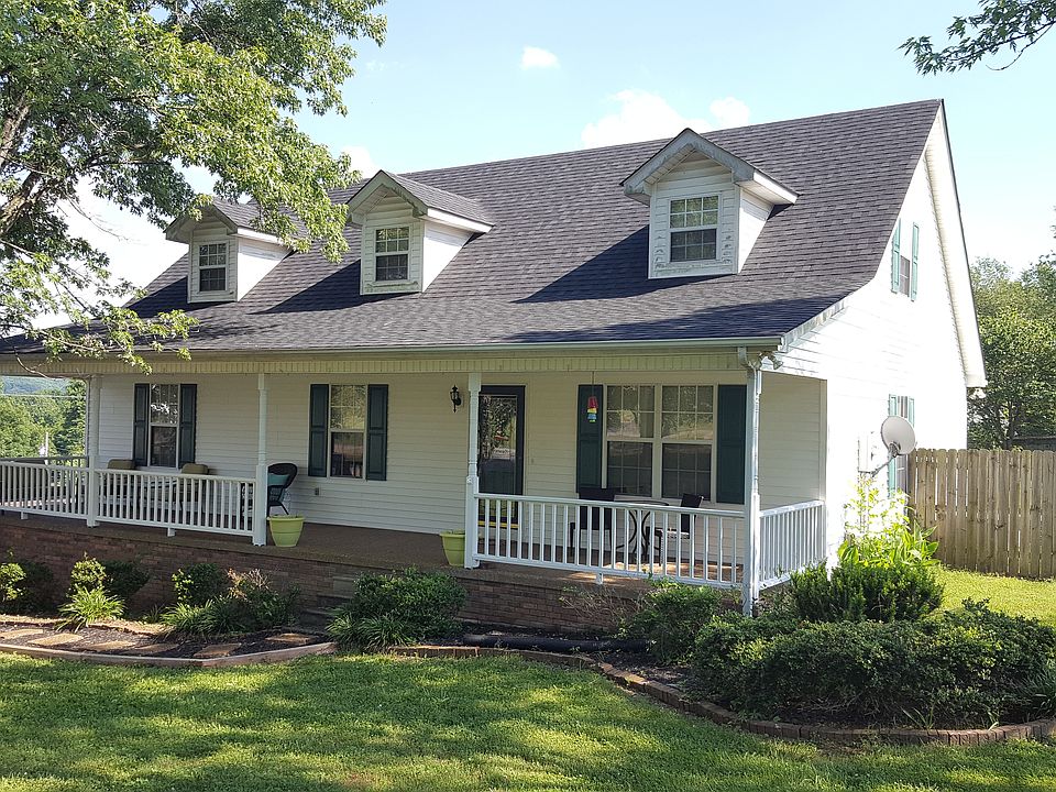 1st image of 167 Sanders Dr