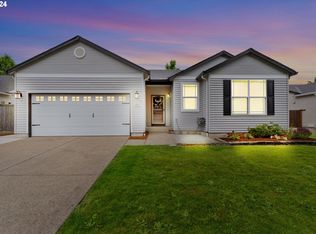 1601 Adelman Loop, Eugene, OR 97402