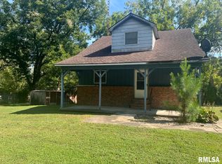 1514 Russell Rd, West Frankfort, IL 62896