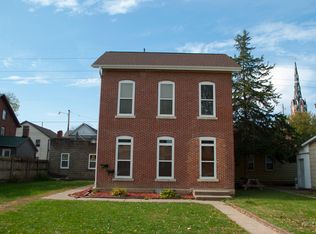 1433 Washington St, Dubuque, IA 52001