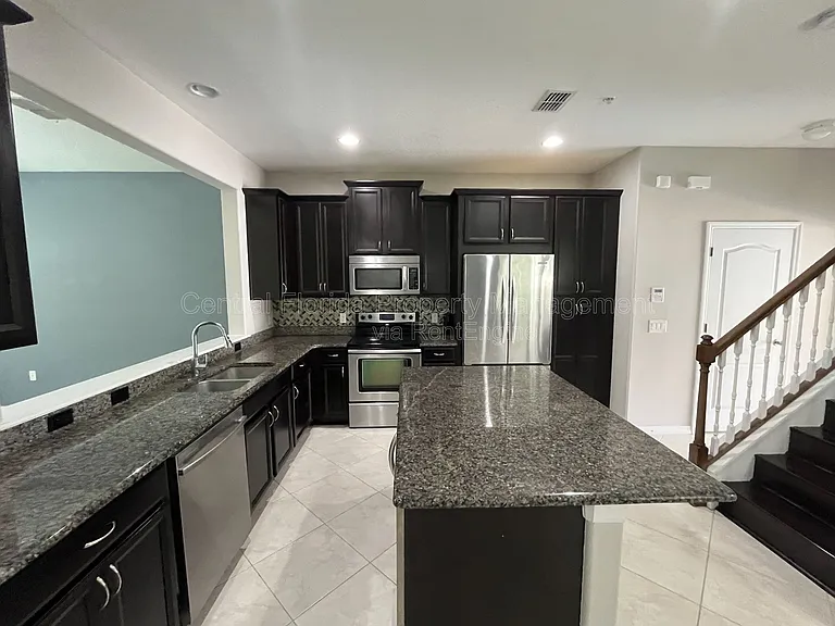 4956 Matteo Trl — Photo 8
