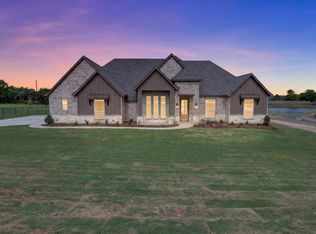 471 Red Bird Dr, Springtown, TX 76082