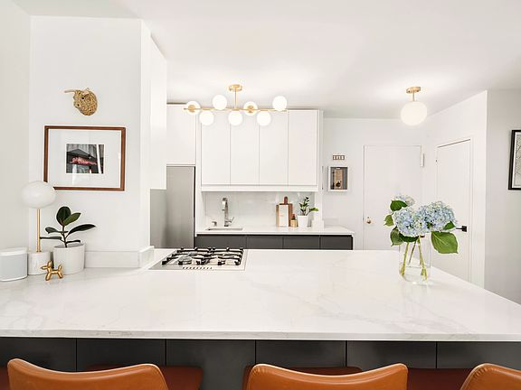 5th image of 345 W 58th St APT 9J