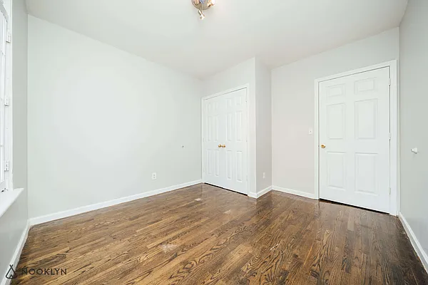 Rented by Nooklyn NYC LLC | media 22