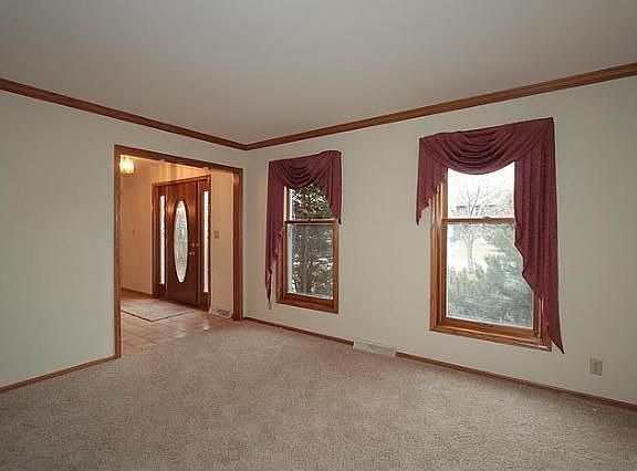 5th image of W227N2561 Meadowood Ln
