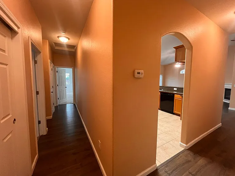 2340 Catavee Ave — Photo 6