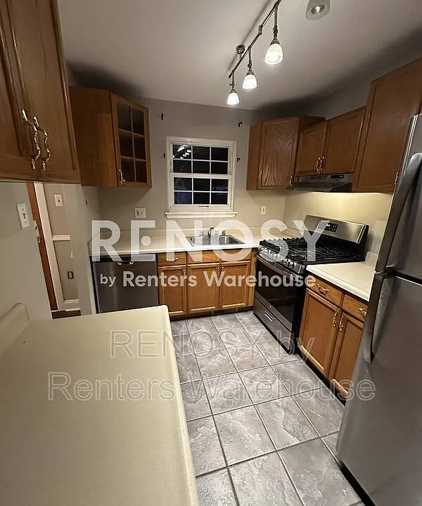 22 King Richard Ct
