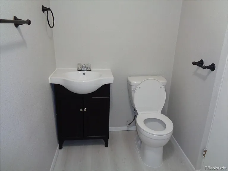 3921 Jackson Way — Photo 6