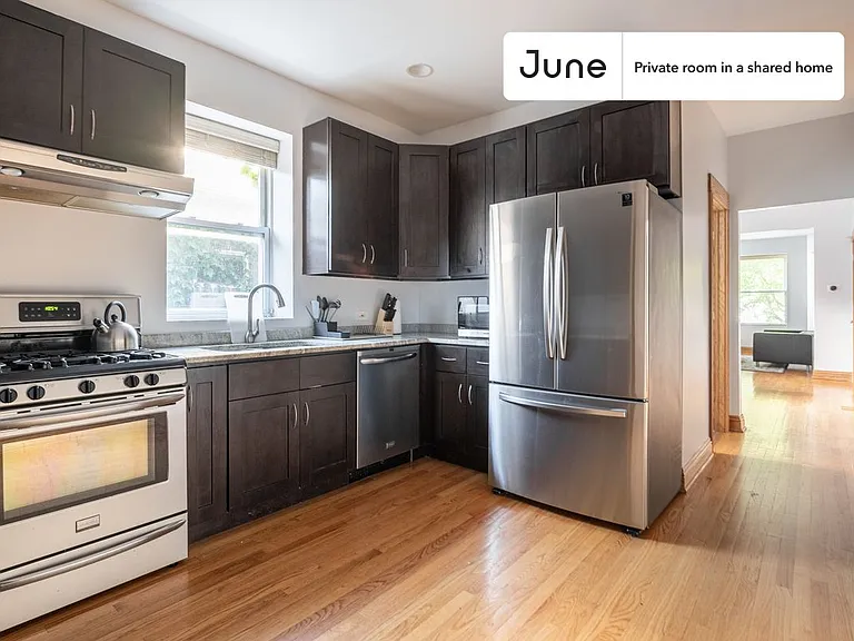 3020 N Sawyer Ave #C — Photo 10