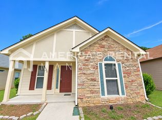 525 Fox Run Cir, Pell City, AL 35125