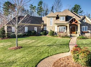 1606 Shadow Forest Dr, Matthews, NC 28105