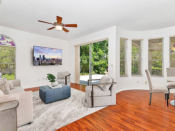 5th image of 1714 Cheltenborough Dr