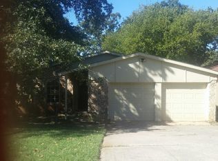 4920 Crest Dr, Arlington, TX 76017