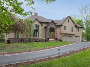 1 Kindred Ct, Basking Ridge, NJ 07920