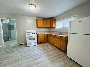 1213 W 17th St, Muncie, IN 47302