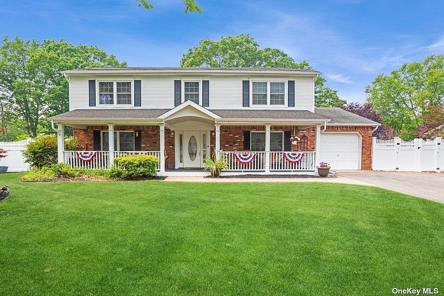29 Timbercrest Ln, South Setauket, NY 11720 Zillow