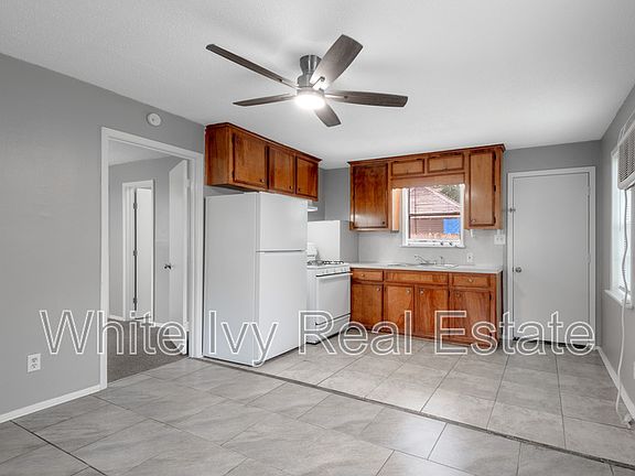 5th image of 700 Gray St APT 2