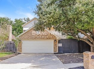 512 Bryan Ct, Irving, TX 75060