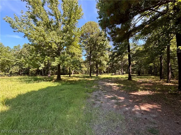 106 W Lincoln Ave, Midland, AR 72945