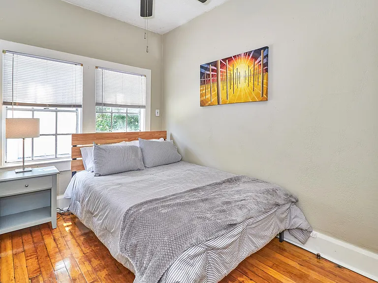 506 N Bradford Ave — Photo 11