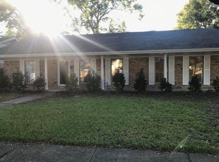 2702 Peach Ln, Pasadena, TX 77502