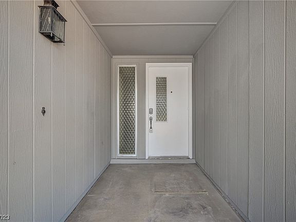 4th image of 4548 El Canela Way