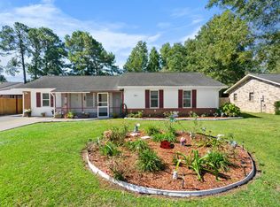 311 Clearwater Dr, Goose Creek, SC 29445
