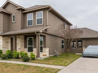 207 Stewart Dr, Hutto, TX 78634
