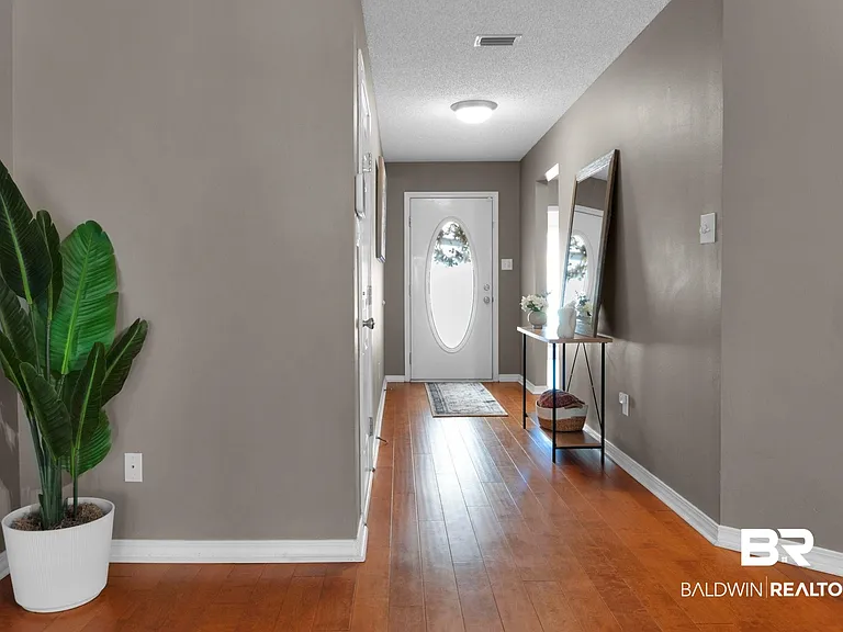 8254 Magnolia Village Dr S — Photo 24
