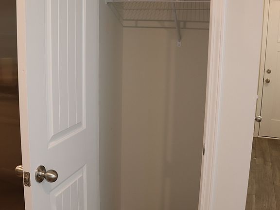 3rd image of 5719 Dockside Dr