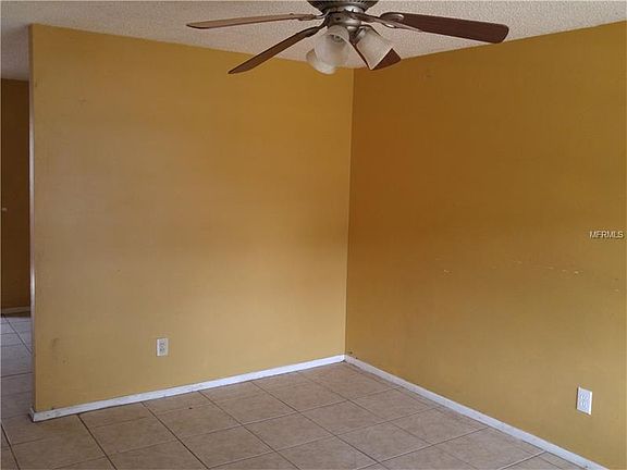 2nd image of 5722 Harcourt Ave