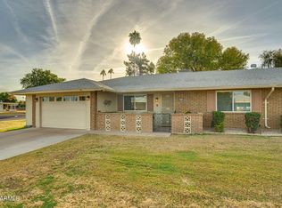 10401 W Desert Forest Cir, Sun City, AZ 85351