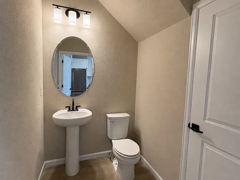 978 Nettle Ln — Photo 12
