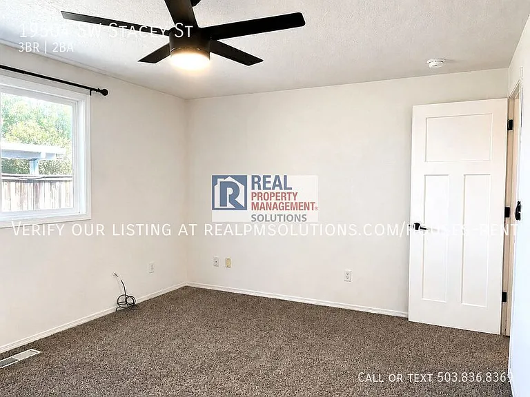 19504 SW Stacey St — Photo 25