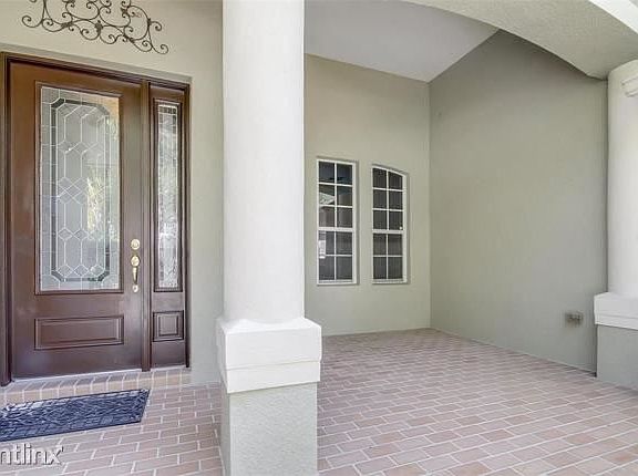5th image of 312R Harts Oak Pl