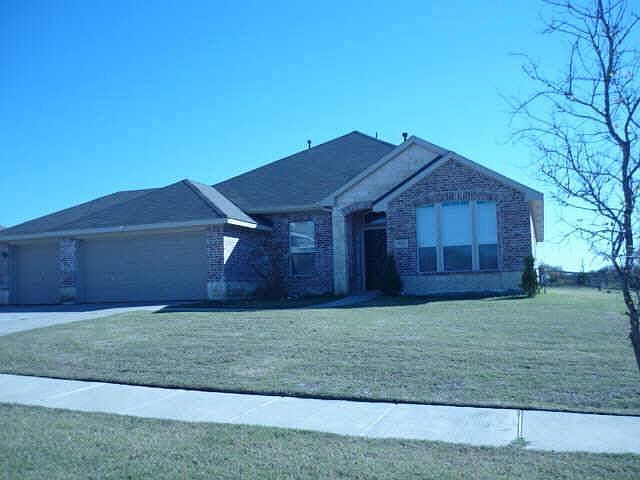 1st image of 1033 Founders Ln