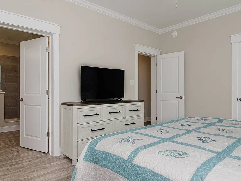 208 Spartanburg Ave — Photo 16