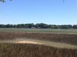 186 Battery Cir, Savannah, GA 31410