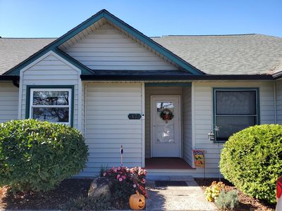 67 Fairway Villa Dr, Fancy Gap, VA, 24328