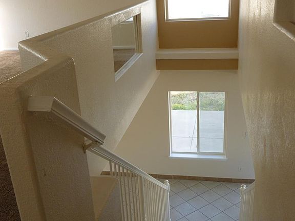 4th image of 4887 Halifax St